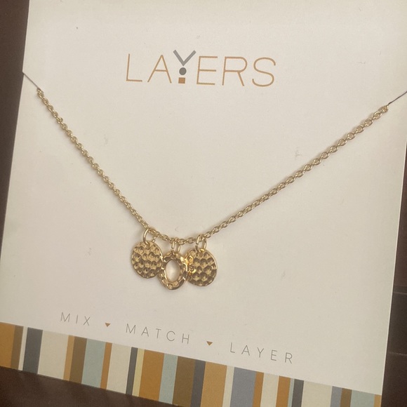 Brand New - Three Textured Circle necklace in Gold - Drawstring Adjuster - Picture 6 of 11